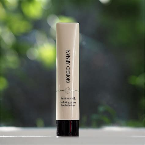 armani silk primer.